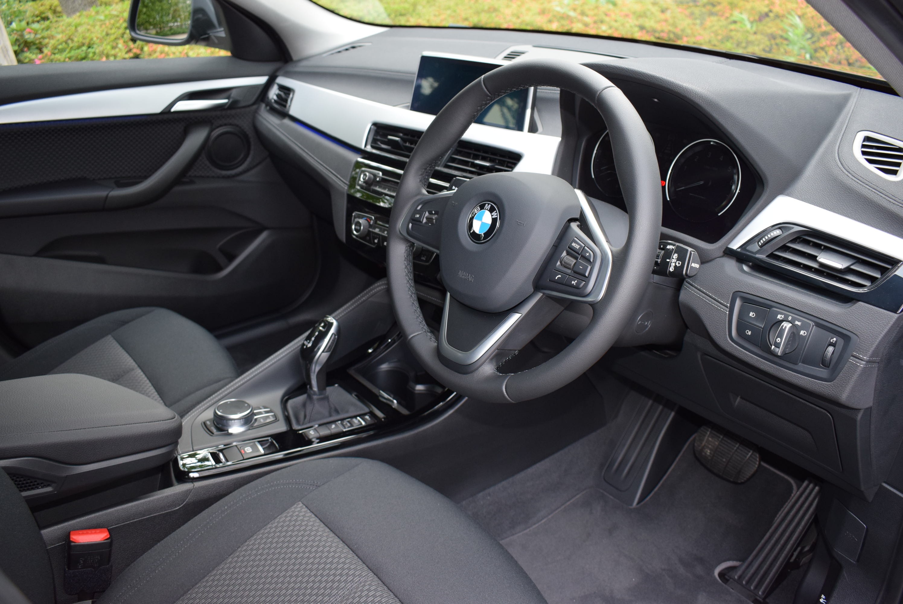 BMW　X2　xDrive20ｉ　スタンダード 3