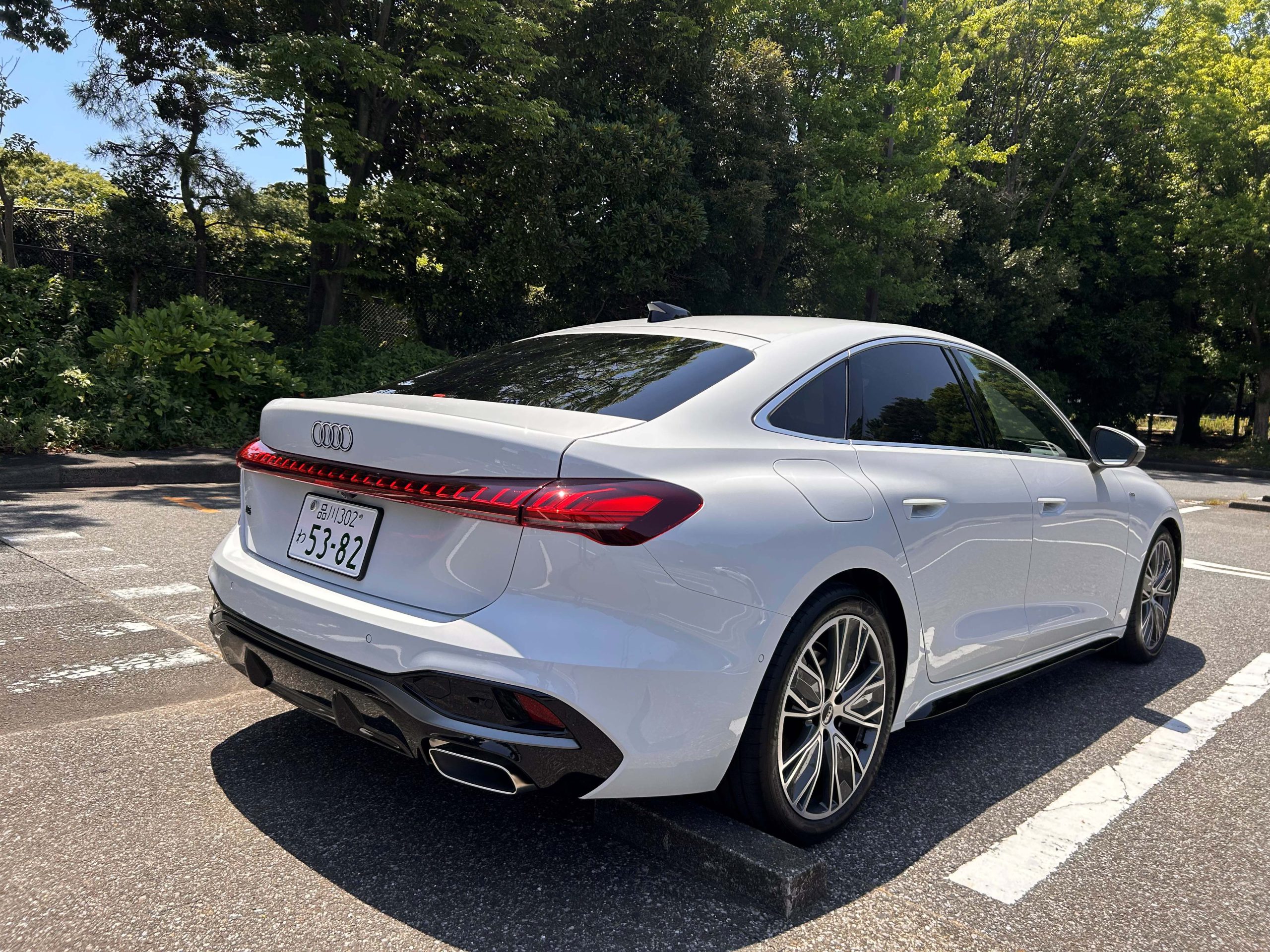 アウディ A5セダン 4