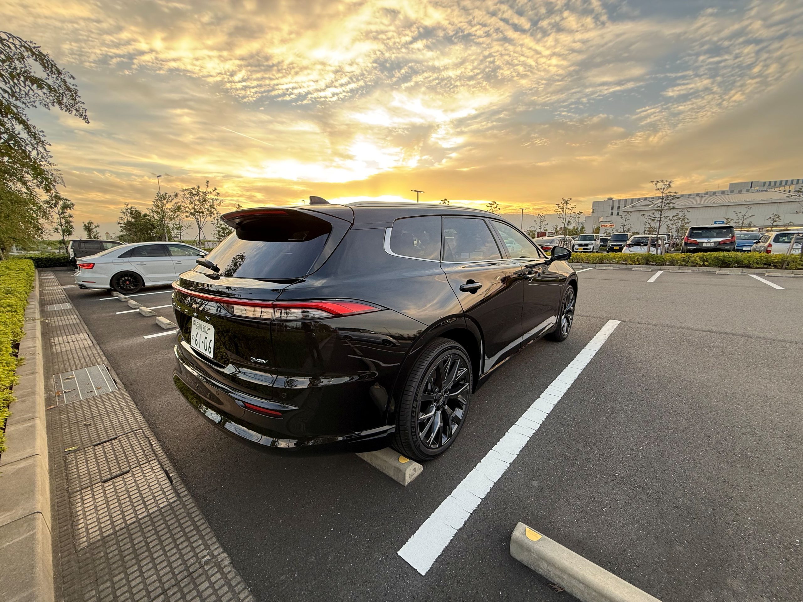 トヨタ クラウンエステート 4