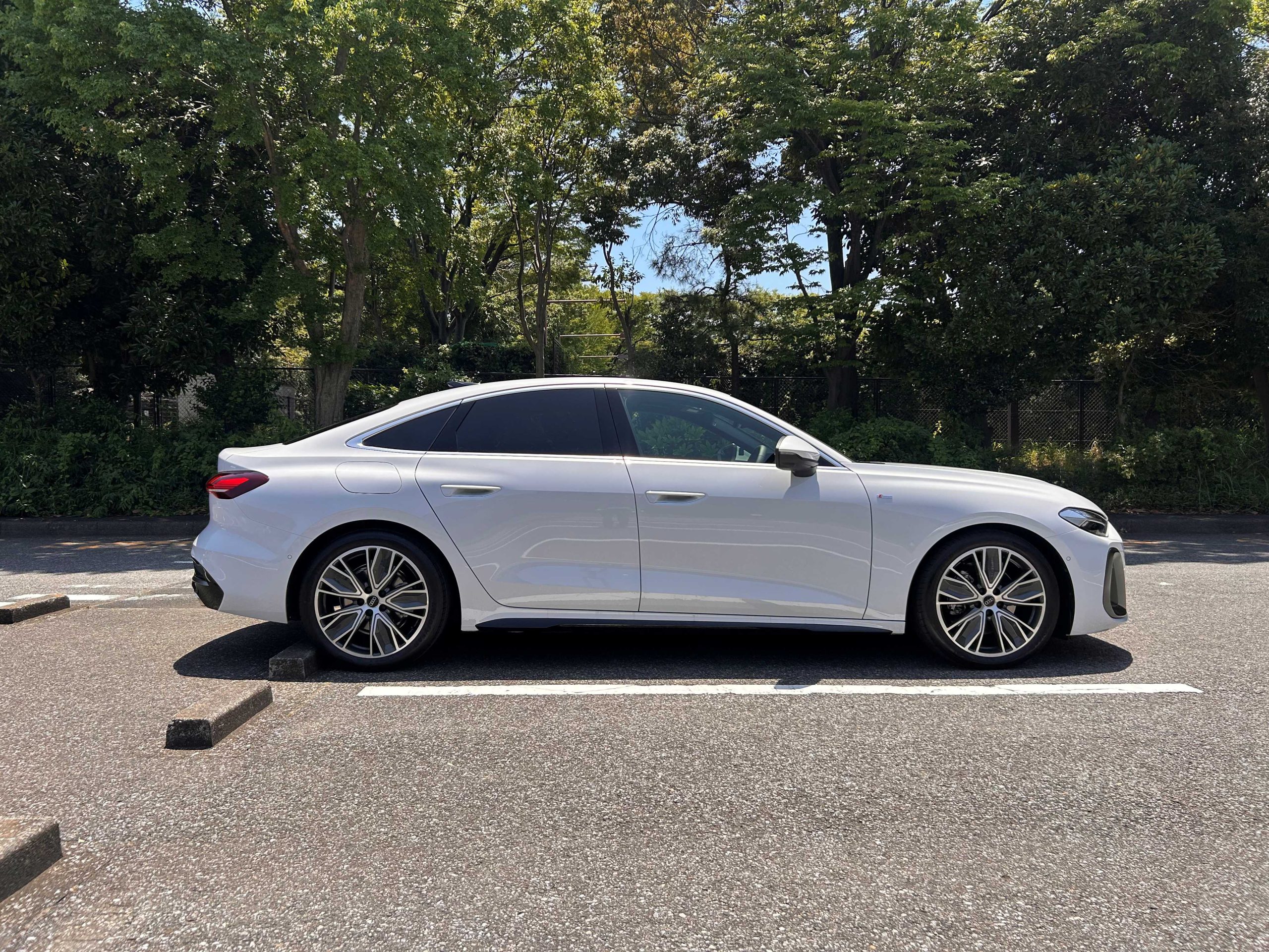 アウディ A5セダン 3